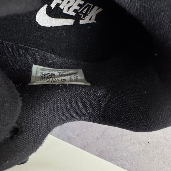 Nike Zoom Freak 4 Men's 7.5 Black White Panda Basketball Shoes Sneakers READ - Picture 14 of 14